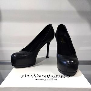 Yves Saint Laurent YSL VernGolf black leather 4" pump